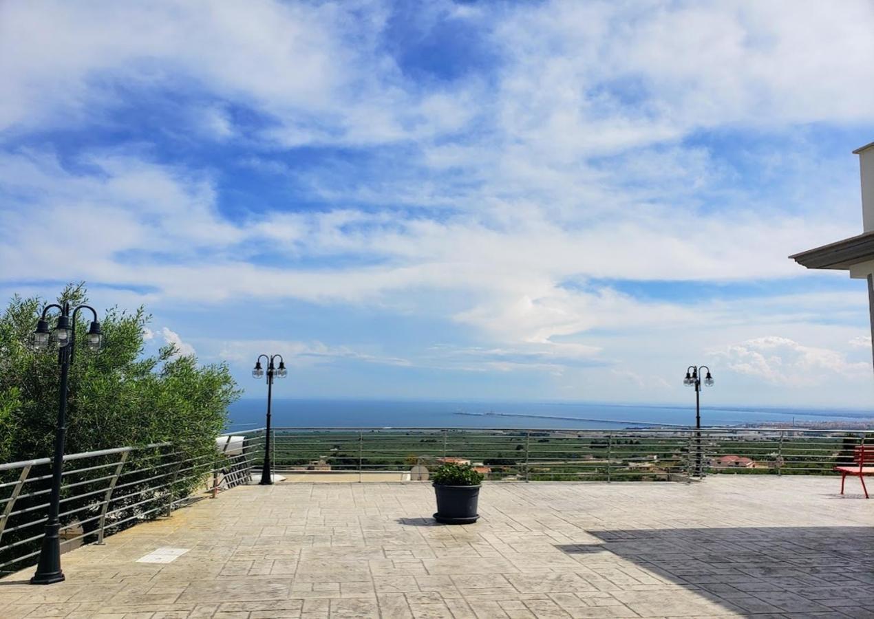 Terrazza Sul Golfo * Monte Sant'Angelo